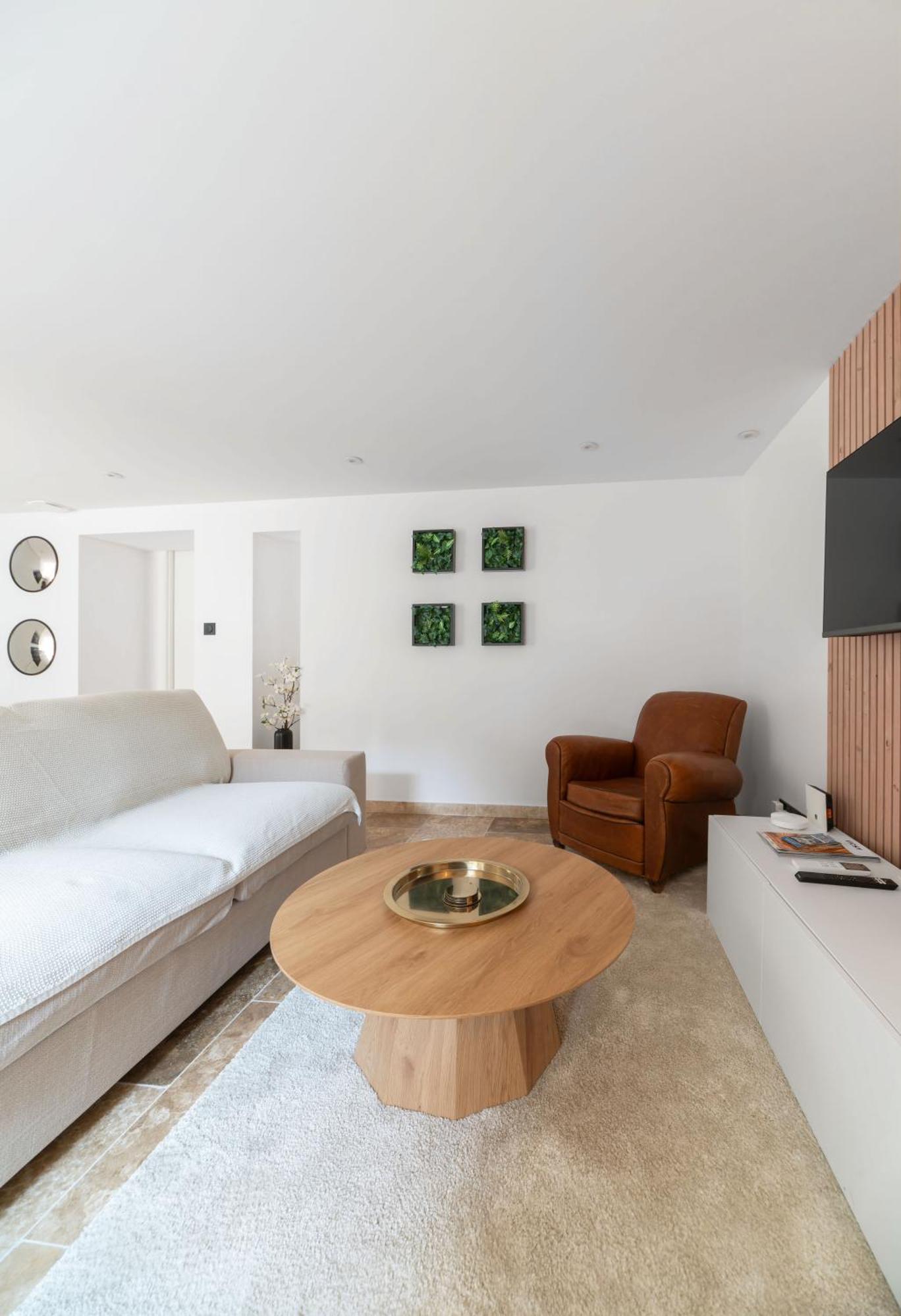 Residence Jaures - Appartements Design Et Climatises En Centre Ville Vichy Kültér fotó